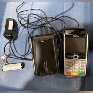 Ingenico Card Reader with Charging Dock